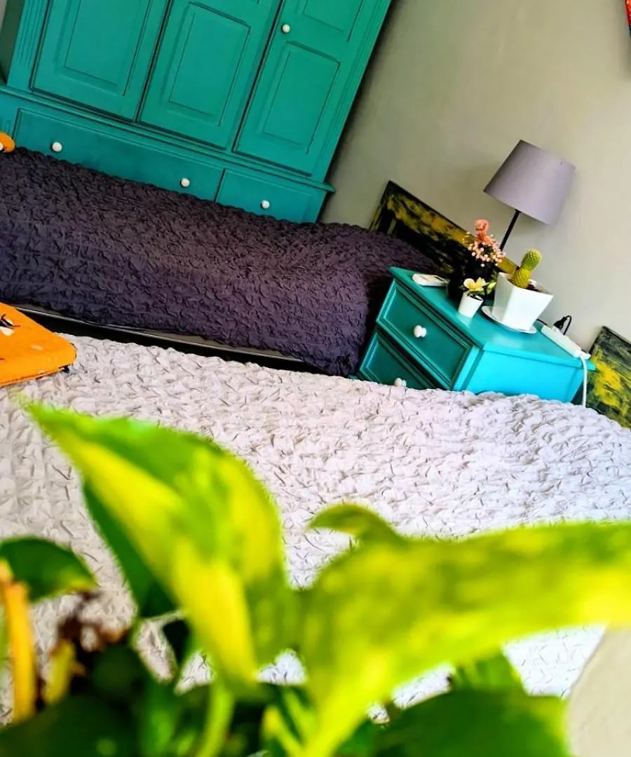 Pensionat Quiet Twin Room With Private Bathroom Sliema