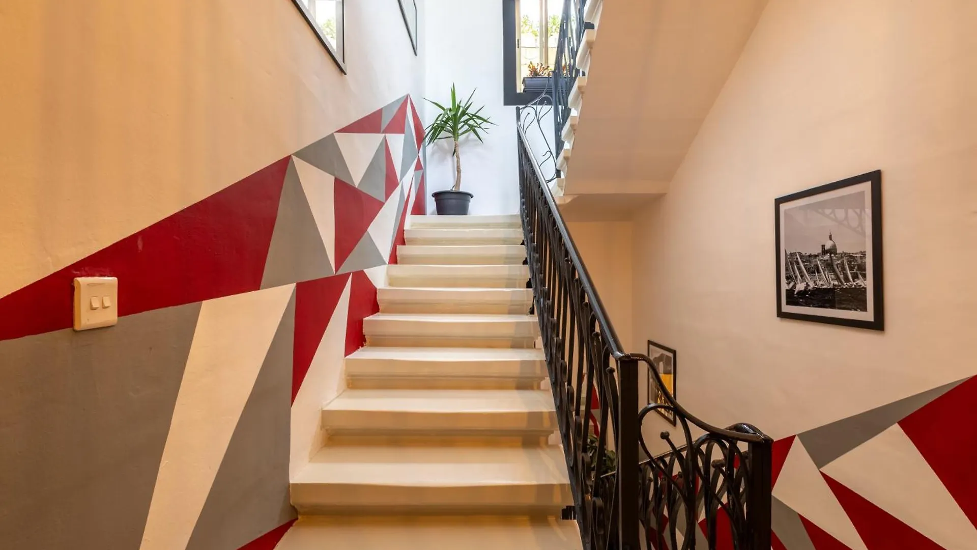 Quiet Twin Room With Private Bathroom Sliema 0*,  Malta