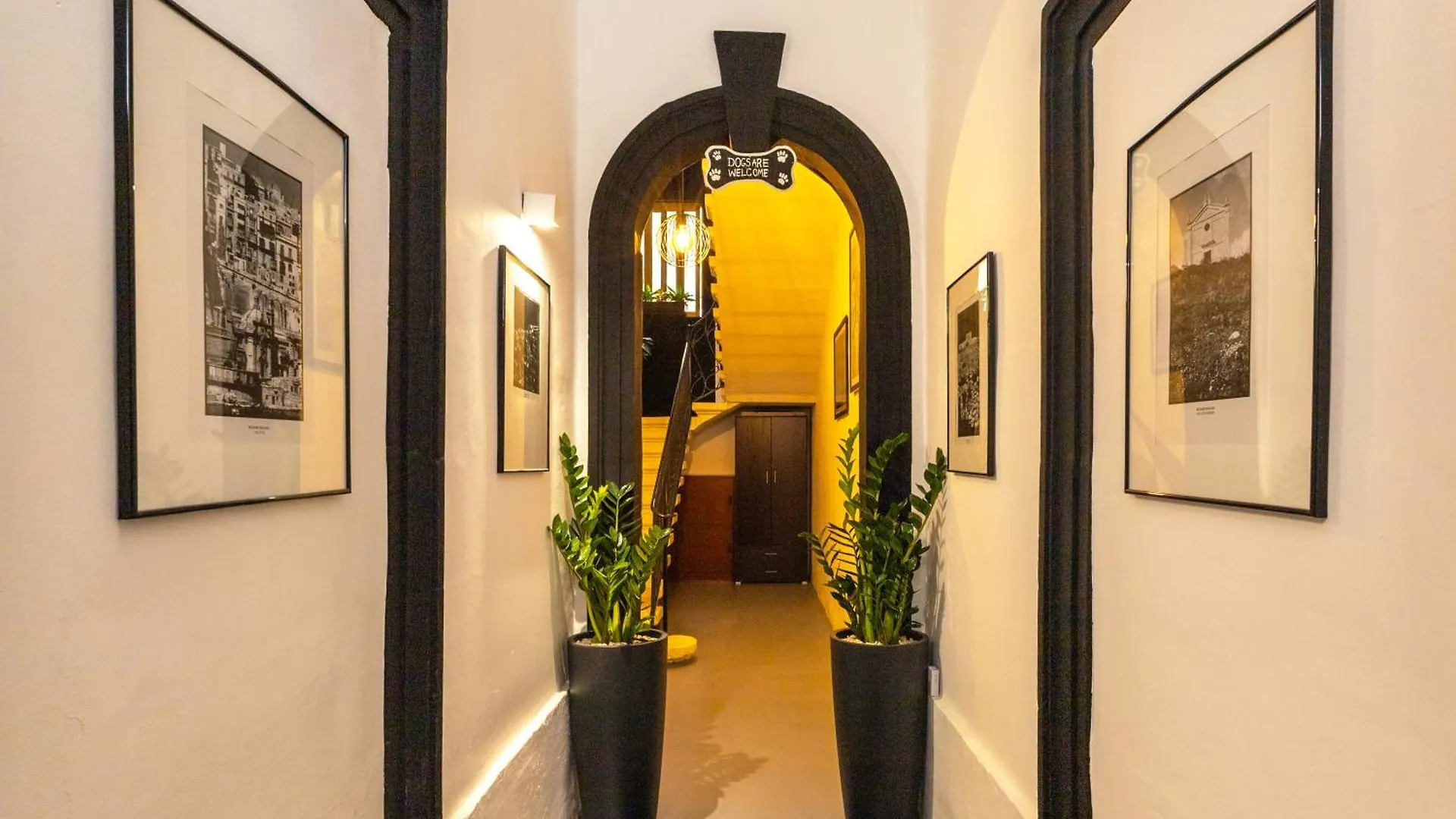 Pensionat Quiet Twin Room With Private Bathroom Sliema