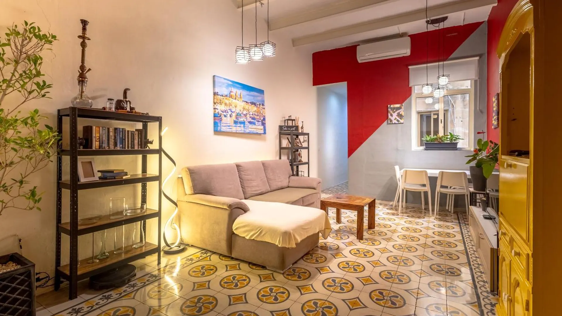 Quiet Twin Room With Private Bathroom Sliema Pensionat